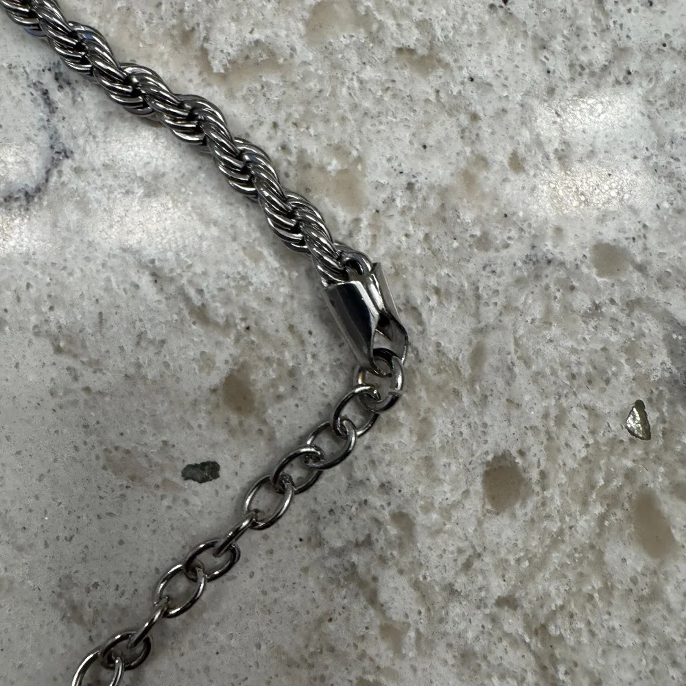 Nike‎ Air Jordon silver tone shoes sneaker ankle jewlery charm